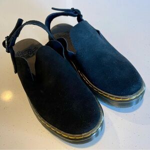 NEW Dr Marten Carlson Suede Mule size US 6 Women’s